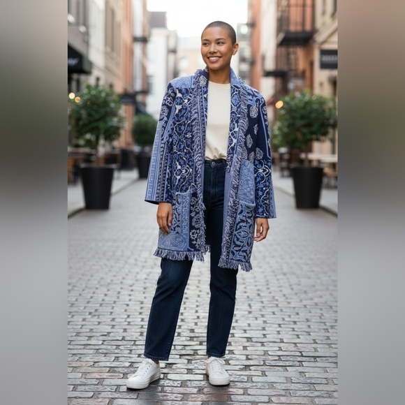 Draper’s & Damon’s Sweaters - Draper's & Damon's Women's Jacquard Fringe Cardigan Size MP Blue Pockets